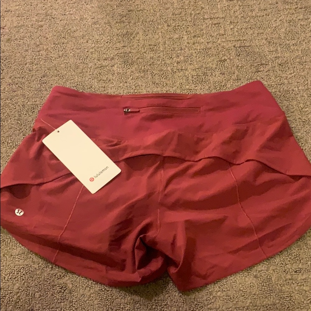 New with tags- Lululemon Speed Up shorts